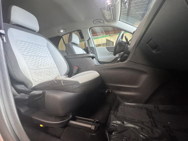 2019 Chevrolet Equinox Automatic 6-Spd w/Overdrive - Image 10
