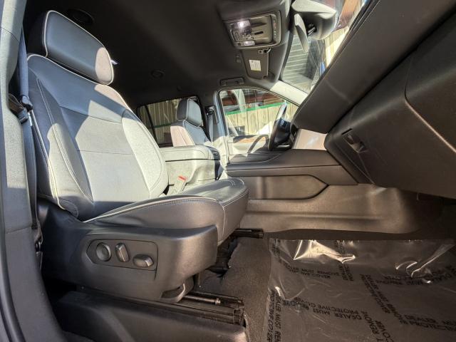 2023 Chevrolet Suburban Automatic 10-Spd w/Overdrive - Image 11
