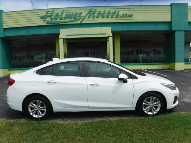 2019 Chevrolet Cruze 1LT Auto's photo