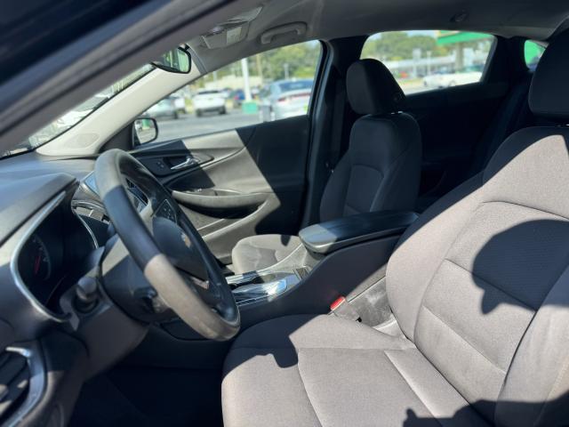2019 Chevrolet Malibu Automatic CVT - Image 10