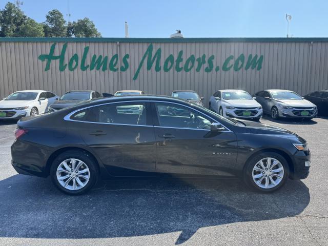 2019 Chevrolet Malibu Automatic CVT - Image 2