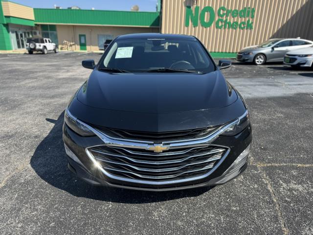 2019 Chevrolet Malibu Automatic CVT - Image 3