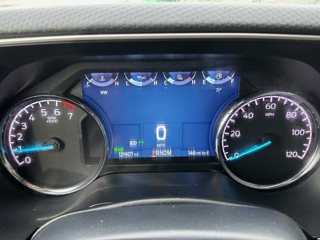 2022 Ford F150 SuperCrew Cab Automatic 10-Spd w/Sport Mode - Image 3
