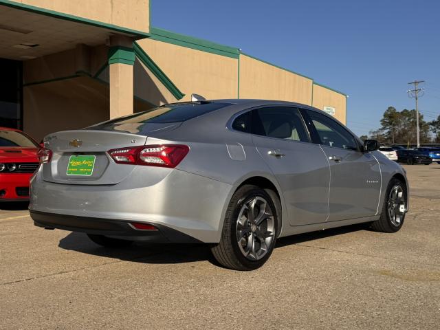 2022 Chevrolet Malibu Automatic CVT - Image 5