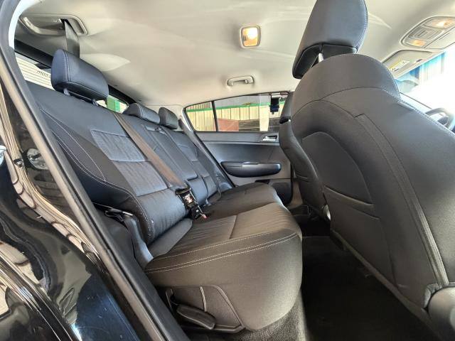 2021 Kia Sportage Automatic 6-Spd - Image 11