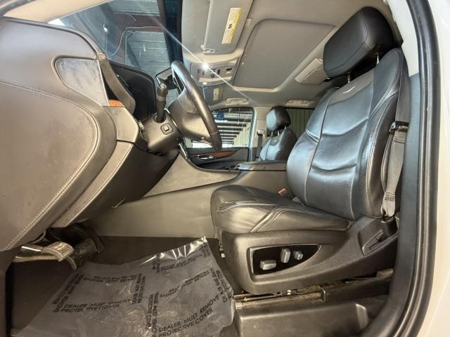 2019 Cadillac Escalade Automatic 10-Spd w/Overdrive - Image 8