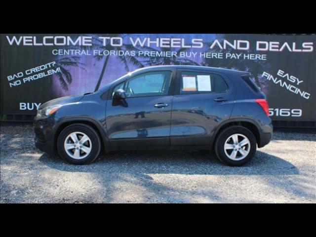 2019 Chevrolet Trax LS's photo