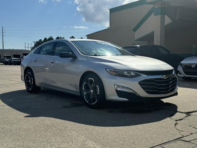 2022 Chevrolet Malibu Automatic CVT - Image 4