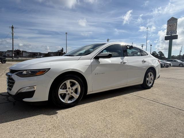 2024 Chevrolet Malibu Automatic CVT - Image 3