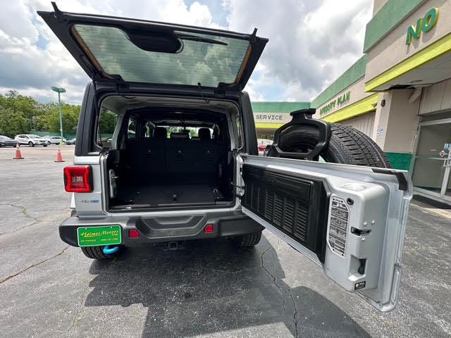 2023 Jeep Wrangler 4xe Automatic 8-Spd - Image 9