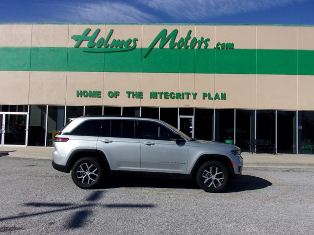 2024 Jeep Grand Cherokee Limited's photo