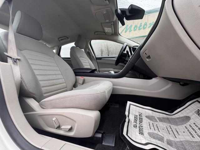 2019 Ford Fusion Automatic 6-Spd w/SelectShift - Image 10
