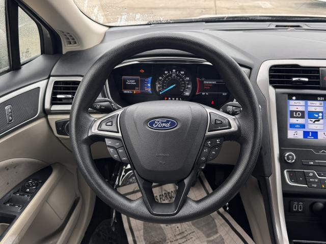 2019 Ford Fusion Automatic 6-Spd w/SelectShift - Image 12