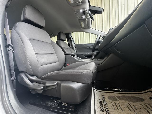 2019 Chevrolet Malibu Automatic CVT - Image 10