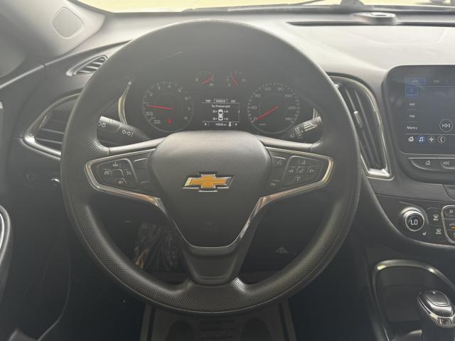 2019 Chevrolet Malibu Automatic CVT - Image 12