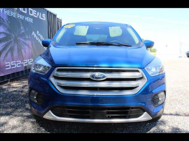 2019 Ford Escape SE's photo
