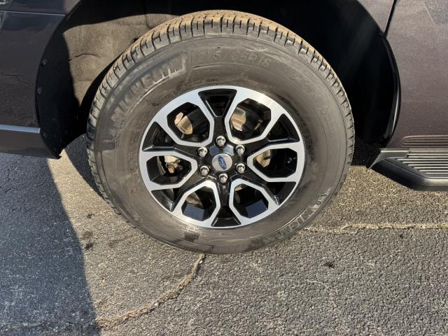 2024 Ford Expedition MAX Automatic 10-Spd w/SelectShift - Image 9
