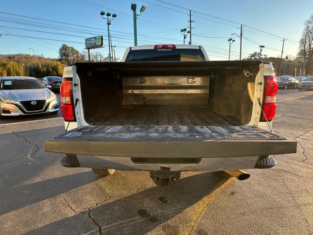 2017 GMC Sierra 2500 HD Crew Cab Auto 6-Spd Allison OD - Image 5