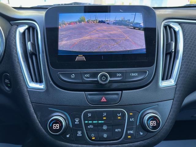 2019 Chevrolet Malibu Automatic CVT - Image 11