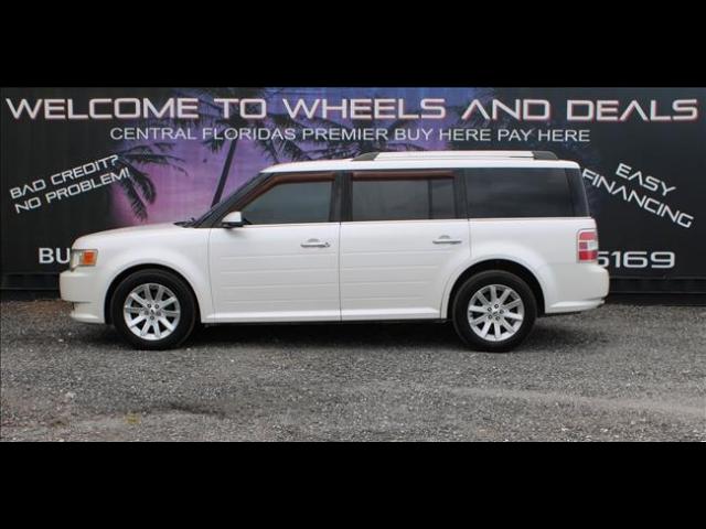 2011 Ford Flex SEL's photo