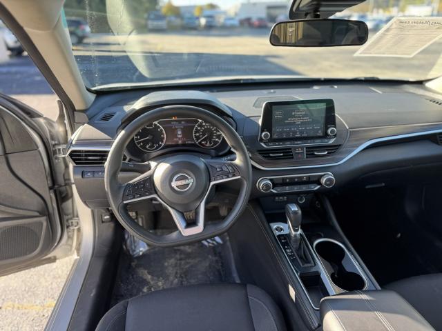2023 Nissan Altima Automatic Xtronic CVT - Image 12