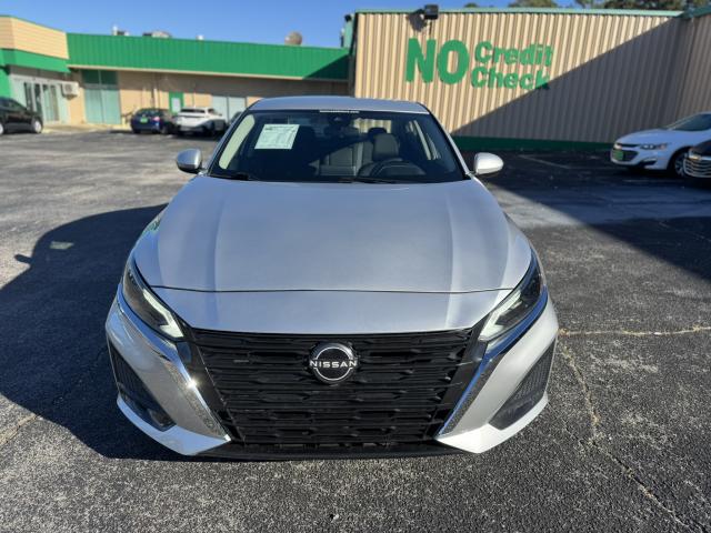 2023 Nissan Altima Automatic Xtronic CVT - Image 3