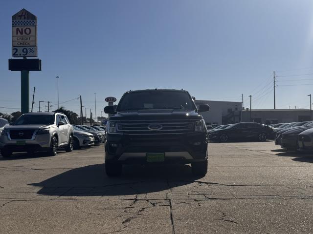 2018 Ford Expedition MAX Automatic 10-Spd w/SelectShift - Image 1