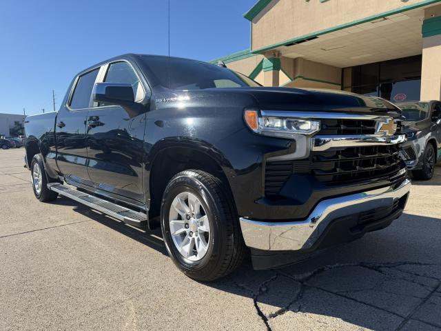 2024 Chevrolet Silverado 1500 Crew Cab Automatic 10-Spd w/Overdrive - Image 4