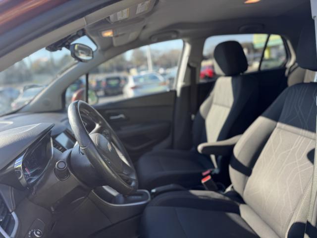 2019 Chevrolet Trax Automatic 6-Spd - Image 10