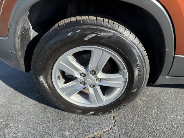 2019 Chevrolet Trax Automatic 6-Spd - Image 9