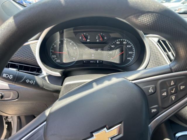2022 Chevrolet Malibu Automatic CVT - Image 10