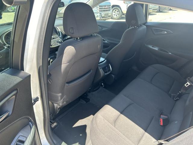 2022 Chevrolet Malibu Automatic CVT - Image 11