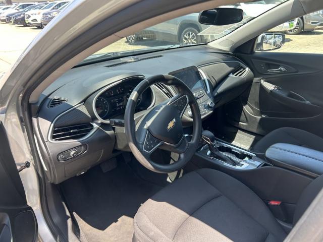 2022 Chevrolet Malibu Automatic CVT - Image 9
