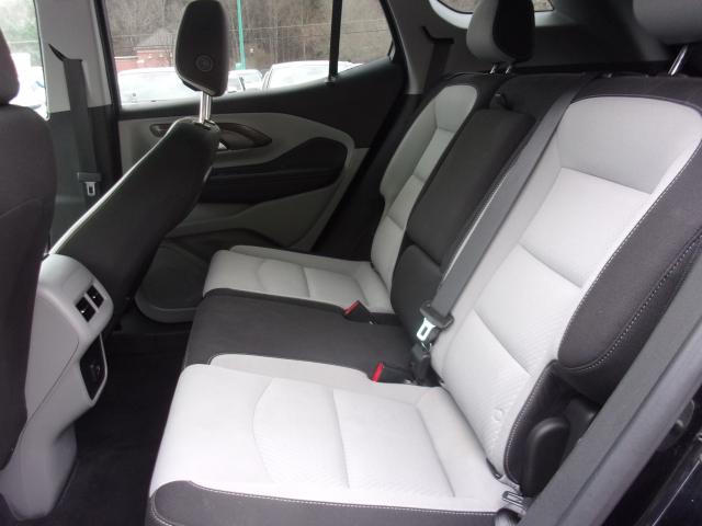 2022 GMC Terrain Automatic 9-Spd w/Overdrive 9T45 - Image 4