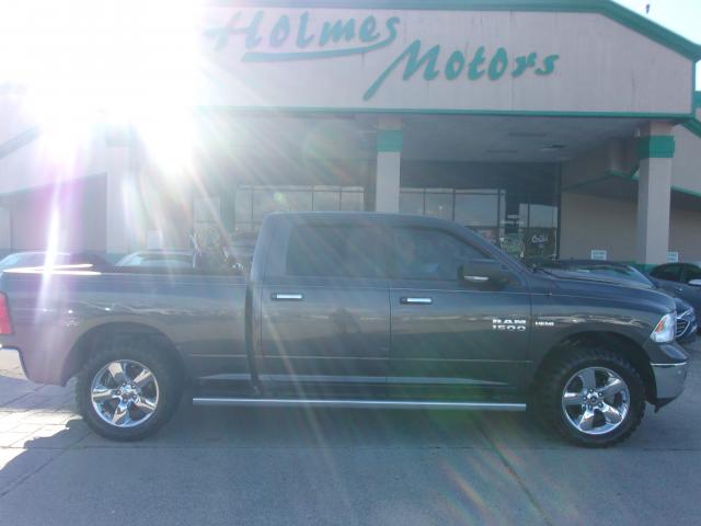 2015 RAM 1500 Big Horn/Lone Star Crew Cab LWB's photo