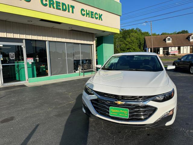 2023 Chevrolet Malibu Automatic CVT - Image 1