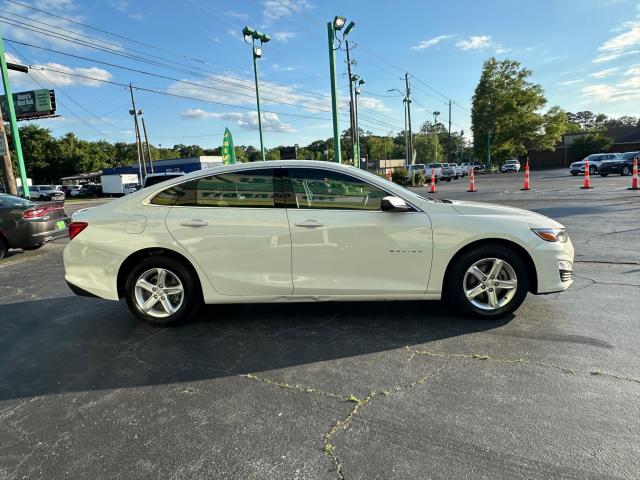 2023 Chevrolet Malibu Automatic CVT - Image 11