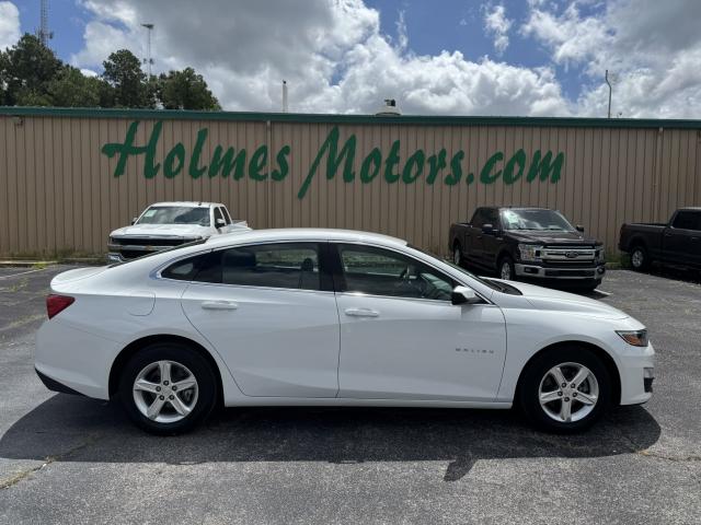 2023 Chevrolet Malibu Automatic CVT - Image 2