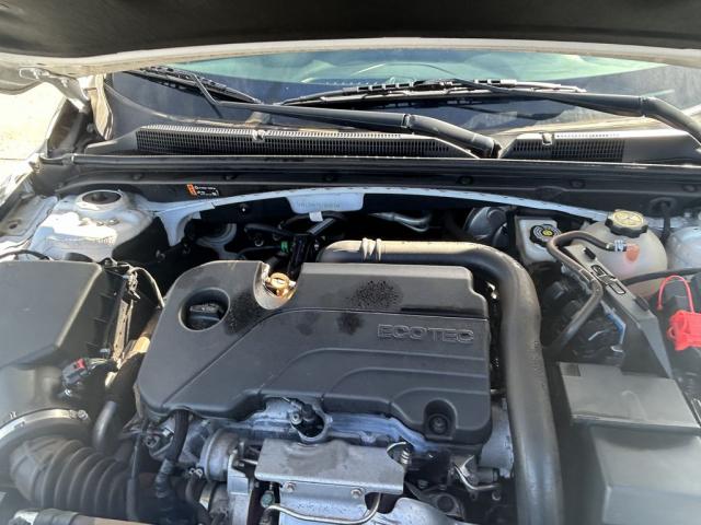 2020 Chevrolet Malibu Automatic CVT - Image 4
