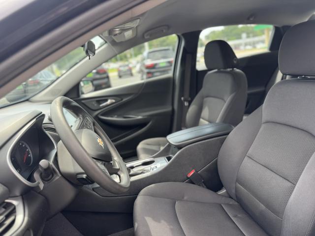 2023 Chevrolet Malibu Automatic CVT - Image 10