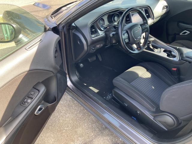 2022 Dodge Challenger Automatic 8-Spd - Image 7