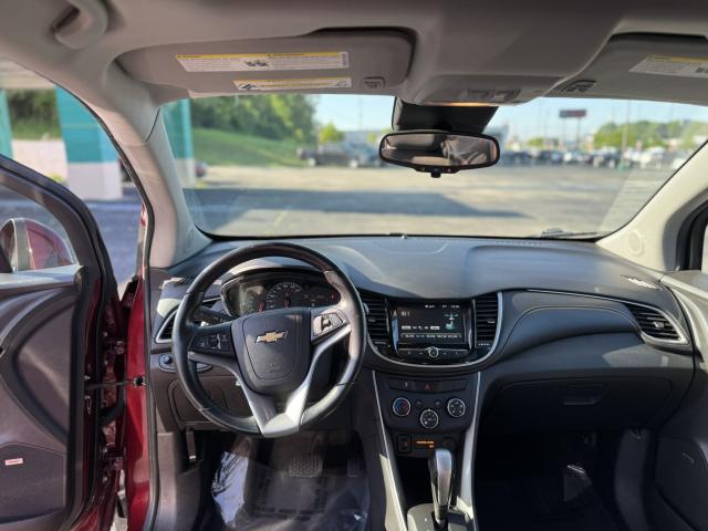 2017 Chevrolet Trax Automatic 6-Spd - Image 12