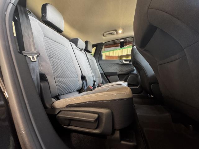 2020 Ford Escape Automatic 8-Spd - Image 11