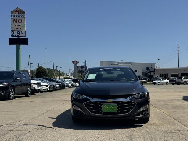 2023 Chevrolet Malibu Automatic CVT - Image 1