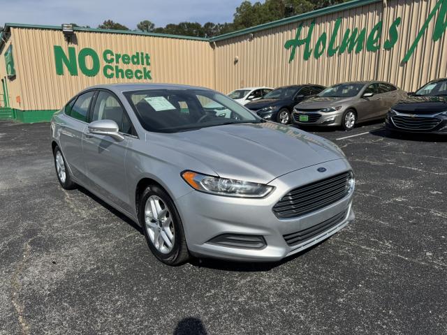 2016 Ford Fusion SE FWD's photo