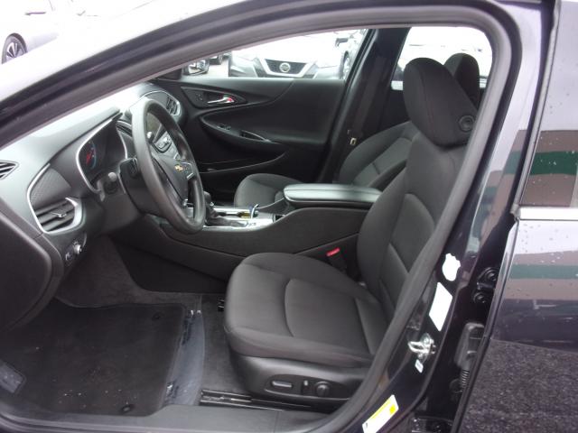 2023 Chevrolet Malibu Automatic CVT - Image 10