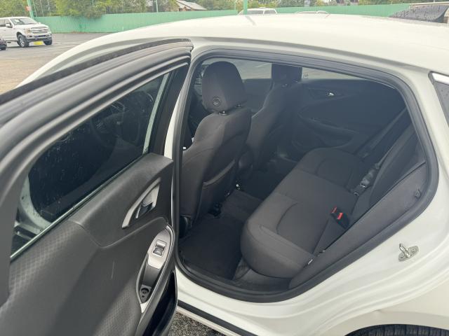 2021 Chevrolet Malibu Automatic CVT - Image 6