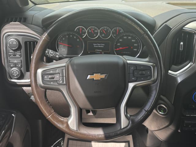 2020 Chevrolet Silverado 1500 Crew Cab Automatic 8-Spd w/Overdrive - Image 12