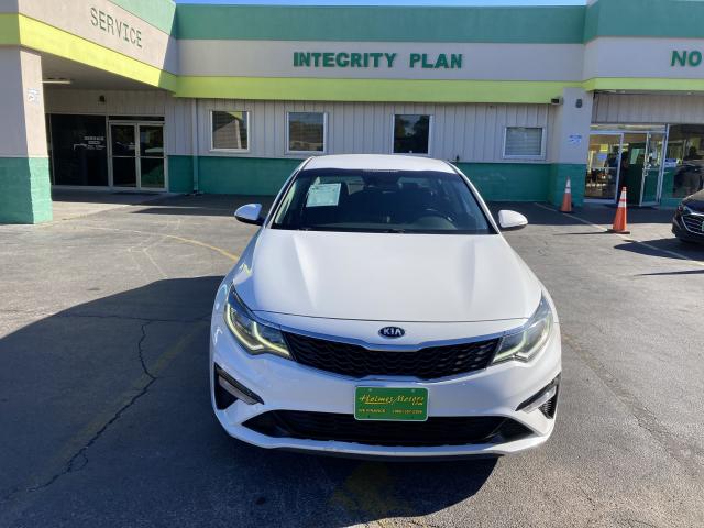 2020 Kia Optima LX AT's photo