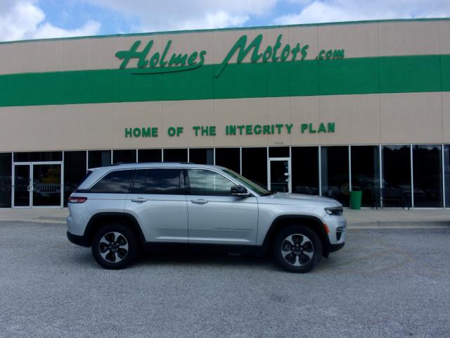 2023 Jeep Grand Cherokee 4xe 4x4's photo